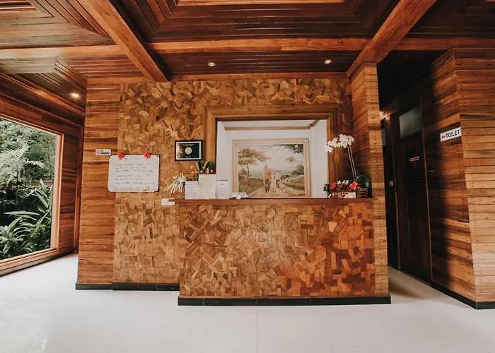 Budhi Ayu Holiday park 3*